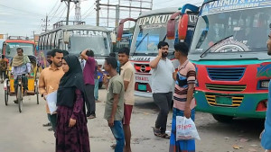 সুনামগঞ্জে পরিবহন শ্রমিকদের  ধর্মঘট, অচল রুটগুলোতে চরম ভোগান্তি