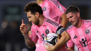 মেসির জোড়া গোলে অরল্যান্ডো সিটিকে হারিয়ে লিগস কাপের ফাইনালে ইন্টার মায়ামি