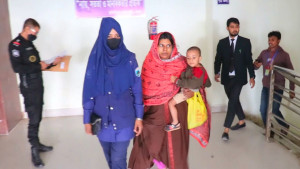 মায়ের সাথে কারাগারে ২ বছরের আনাফ