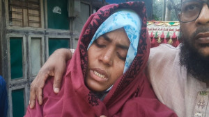 ভারত ওরে বাঁচতে দিবে না: হাদির বোন