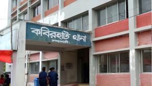 গৃহবধূকে ধর্ষণচেষ্টায় ধরা কিশোর