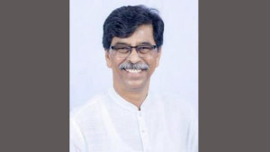 স্বতন্ত্র প্রার্থী হিসেবে মনোনয়নপত্র নিলেন হাজী ইয়াছিন