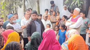 ‘আমি রাজমিস্ত্রির ছেলে, খেটে-খাওয়া মানুষের প্রতিনিধিত্ব করতে আসছি’