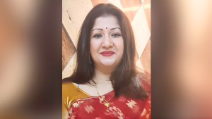 হাদিকে নিয়ে আপত্তিকর মন্তব্য করায় অধ্যাপক বরখাস্ত