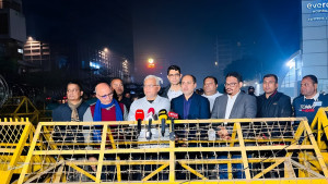 খালেদা জিয়া খুব সংকটময় সময় পার করছেন