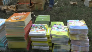 যশোরে প্রাথমিকের বই পৌঁছালেও মাধ্যমিকের ৭০ ভাগই আসেনি