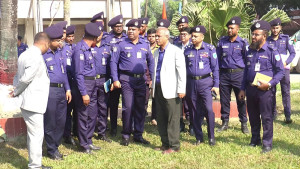 সংঘাত বন্ধে ‘কম্বিং অপারেশন’ করা হবে: স্বরাষ্ট্র উপদেষ্টা