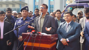 অন্তর্বর্তী সরকার কোনো দলের পক্ষে না: পররাষ্ট্র উপদেষ্টা