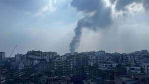 পুরান ঢাকায় ভয়াবহ আগুন