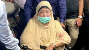 স্বাস্থ্য পরীক্ষা শেষে বাসায় ফিরলেন খালেদা জিয়া