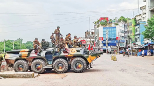 ১৪ ঘণ্টা কারফিউ শিথিল! গোপালগঞ্জে আবার স্বাভাবিক দিনের সুর