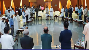 দ্বিতীয় ধাপের ১৪তম বৈঠকে রাজনৈতিক দলগুলোর সঙ্গে ঐকমত্য কমিশন