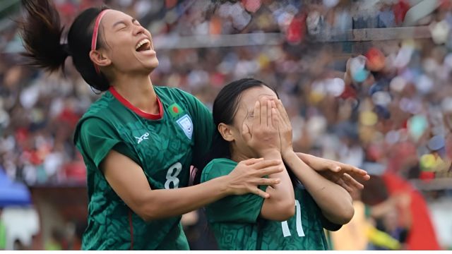 এশিয়ান কাপ ইতিহাস গড়ল বাংলাদেশ নারী ফুটবল দল