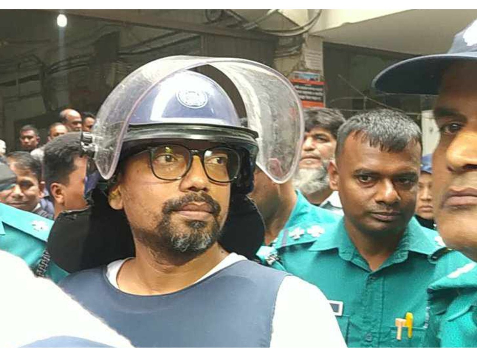 আমি অপরাধী নই!’সব অভিযোগে বিস্ফোরক প্রতিক্রিয়ায় পলক