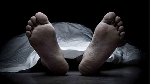 পুলিশ কর্মকর্তার ঝুলন্ত মরদেহ উদ্ধার