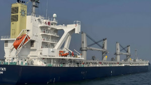 আমেরিকা থেকে সরাসরি গম আসল মোংলায়, চলছে খালাস