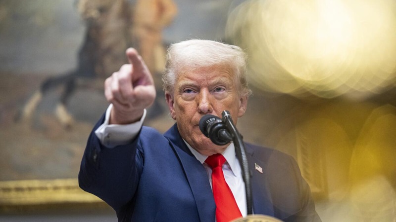 ভেনেজুয়েলায় হামলার পরিকল্পনা নেই ট্রাম্পের ভেনেজুয়েলায় হামলার পরিকল্পনা নেই ট্রাম্পের