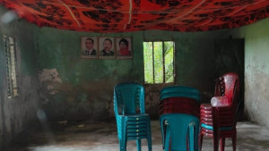 শিশুদের মক্তব ঘর দখল করে বিএনপি কার্যালয়