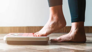 মেয়েরা ঘরে বসে অতিরিক্ত ওজন কমাবে যেভাবে