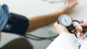 যেভাবে বুঝবেন আপনি উচ্চ রক্তচাপে ভুগছেন