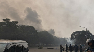 জুলাই সনদ স্বাক্ষর অনুষ্ঠান ঘিরে রণক্ষেত্র মানিক মিয়া অ্যাভিনিউ