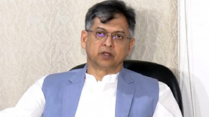 ডাকসু নির্বাচনে বিজয়ীদের অভিনন্দন, ‘শিবির’ প্রসঙ্গে প্রশ্ন তুললেন সালাহ উদ্দিন