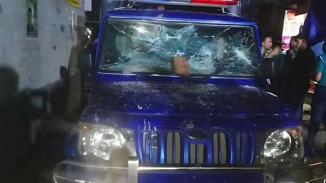 রাজধানীর মোহাম্মদপুরে  কিশোর গ্যাংয়ের হামলায় পুলিশ কনস্টেবল গুরুতর আহত