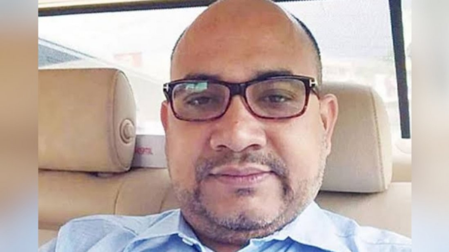 স্বাস্থ্যখাত কেলেঙ্কারির মূল হোতা মিঠু এখন আইনশৃঙ্খলার দখলে স্বাস্থ্যখাত কেলেঙ্কারির মূল হোতা মিঠু এখন আইনশৃঙ্খলার দখলে