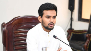 আসিফের হুঁশিয়ারি, বোর্ড ভাঙায় বিদেশি হস্তক্ষেপের চেষ্টা