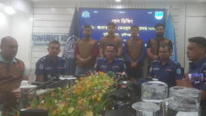 ঘোড়ার মাংস বিক্রি চক্রের ৪ সদস্য গ্রেপ্তার