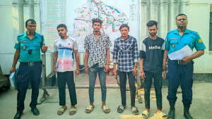 যুবদল নেতা হত্যার জেরে বাড়ি ও দোকানে হামলা, গ্রেপ্তার ৪