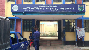 শিশুসন্তানকে হত্যার পর প্রবাসীর স্ত্রীর আত্মহত্যার চেষ্টা