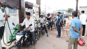 তেল সংগ্রহে অ্যাপ বাধ্যতামূলক, দিনে একবারই মিলছে জ্বালানি