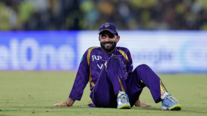 ৫ ম্যাচে জয়হীন কলকাতা, শাস্তি পেলেন অধিনায়ক