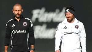 কেন পদত্যাগ করলেন মেসি-সুয়ারেজদের কোচ মাচেরানো