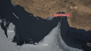 হরমুজ প্রণালি দিয়ে ‘জরুরি’ পণ্যবাহী জাহাজ চলাচলের অনুমতি দিল ইরান