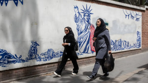 নিখোঁজ মার্কিন পাইলটের সন্ধান পেলে কী হবে ইরানের কৌশল