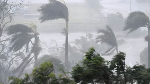 চলমান মৃদু তাপপ্রবাহের মধ্যেই ঝড়ের শঙ্কা