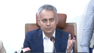 তেলের দাম বাড়ানো নিয়ে যে ব্যাখ্যা দিলেন পরিবহনমন্ত্রী