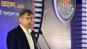 কোস্ট গার্ডের আধুনিকায়নে উদ্যোগ নিয়েছে সরকার: স্বরাষ্ট্রমন্ত্রী