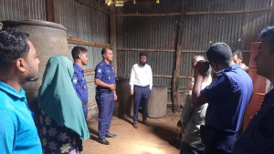 ডিজেলের অবৈধ মজুদ, দুই প্রতিষ্ঠানকে জরিমানা