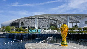 স্বপ্নের ফুটবল বিশ্বকাপে দুঃস্বপ্নের যাতায়াত খরচ