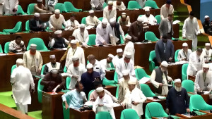 আবারও সংসদ থেকে বিরোধীদলের ওয়াকআউট