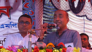 তেল মজুতদারি রোধে প্রয়োজনে মৃত্যুদণ্ডের শাস্তি প্রয়োগ করব: আইনমন্ত্রী