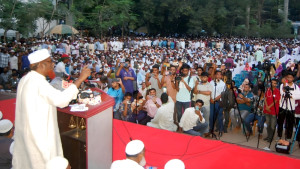 প্রধানমন্ত্রী জনগণের সঙ্গে প্রতারণা করছেন: গোলাম পরওয়ার