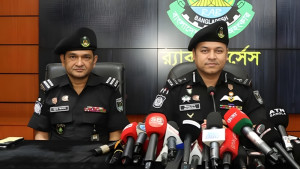 সারাদেশে চাঁদাবাজদের ‘নিরপেক্ষ’ তালিকা হচ্ছে: র‍্যাব