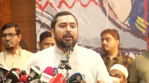 জুলাইয়ের নাম ব্যবহার করে সরকার নিজেদের কর্মকাণ্ডের বৈধতা দিচ্ছে: নাহিদ ইসলাম