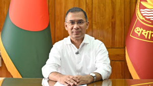 ফ্লাইট উদ্বোধনের আগেই হজযাত্রীদের উপহার পাঠালেন প্রধানমন্ত্রী