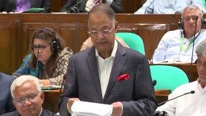 দেশে উত্তোলনযোগ্য গ্যাস মজুতের পরিমাণ জানালেন জ্বালানিমন্ত্রী