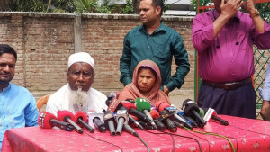 রায়ে আমরা সন্তুষ্ট নই: আবু সাঈদের বাবা